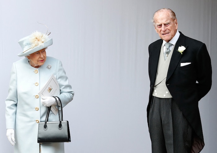 Queen Elizabeth und Prinz Philip im Jahr 2018 bei der Hochzeit von Prinzessin Eugenie mit Jack ...