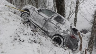 Abgestürztes Auto bei Hittisau. 