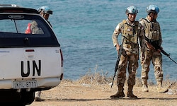 Archivbild aus dem Jahr 2022: UNIFIL-Soldaten an einer Küstenstraße im Süden des Libanon