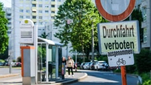 Auch in der Ferihumerstraße sind Zufahrtskontrollen kein Thema mehr.