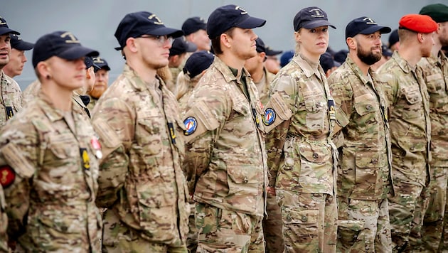 Dänische Matrosen im Rahmen der Mission „Aspides“