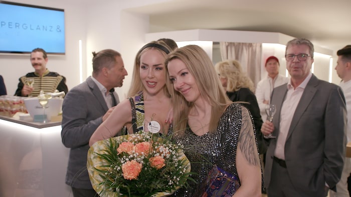 Gab Lydia Kelovitz Simone Lugner letzte Tipps? Immerhin war Mörtels „Wildsau“ 2024 im „Forsthaus ...
