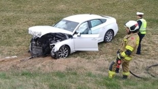 Der Pkw der 26-Jährigen wurde schwer beschädigt.