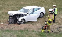 Der Pkw der 26-Jährigen wurde schwer beschädigt.