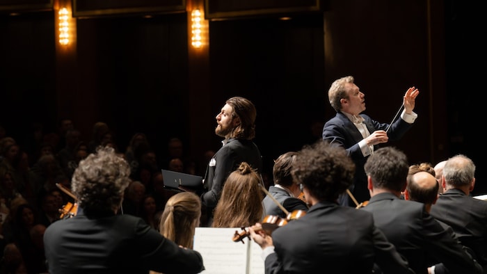 „Die Schöpfung“ mit Konstantin Krimmel (Bariton) und Daniel Harding, der die Berliner ...