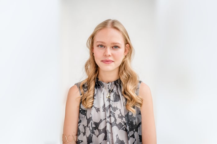 Studentin Hanna Wimmer verbindet im Studium internationale Perspektiven mit wirtschaftlichem ...