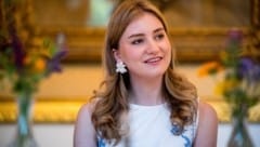 Belgiens Kronprinzessin Elisabeth wurde Opfer von Deepfakes auf Facebook. Der Palast ...