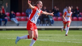 Salzburgs Frauen um Emelie Kobler wollen auch im Cup-Halbfinale jubeln.
