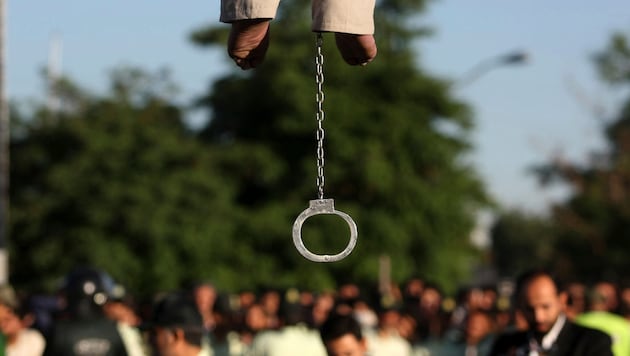 Bei der Durchsetzung des Gesetzes werde keine Nachsicht geübt, heißt es aus Teheran.