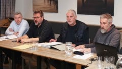 SP-Bürgermeister Gerold Stagl (Dritter von links) sorgte für eine Überraschung.