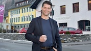 Bürgermeister Thomas Kößler (ÖVP) im Dorfzentrum von Zederhaus