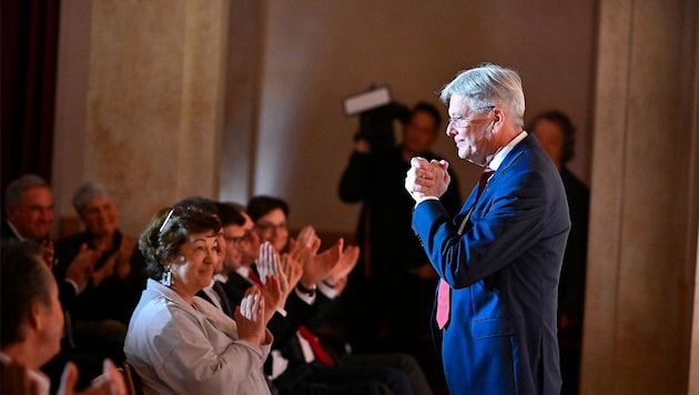Partnerin Uli Wehr (li.) freut sich auf mehr gemeinsame Zeit – Kaiser selbst ist gespannt, wie ...