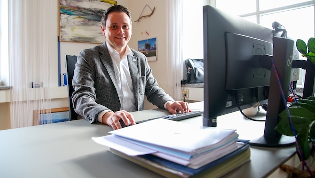 Michael Schwarzmayr hätte genügend Ideen um die Straßen in der Gemeinde sicherer zu machen.