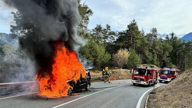 Täglich brennen in Oberösterreich im Durchschnitt fünf Autos ab. (Symbolbild)