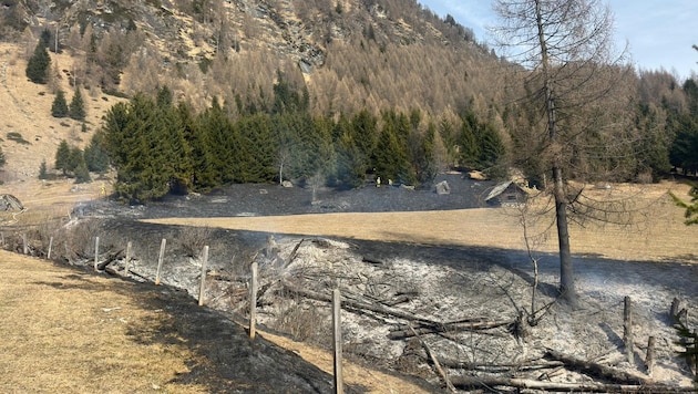 Ein Flurbrand in Muhr Ende März hatte sich wegen der Trockenheit ausgebreitet.