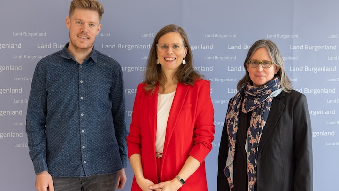 Daniel Pachinger, Landeshauptmann-Stellvertreterin Anja Haider-Wallner und Sabrina ...