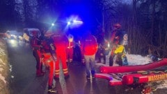 Die Wasserrettung ist mit mehreren Einheiten aus Österreich und Bayern im Einsatz