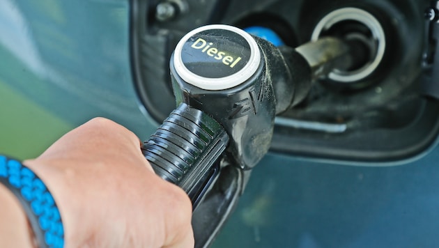 Die Spritpreise setzen auch die Transportbranche unter Druck.