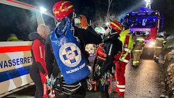 Gegen 22 Uhr musste am Dienstagabend die Suche abgebrochen werden. Seit heute 8.30 Uhr sind die ...