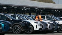 Verbrenner sind derzeit eher Ladenhüter, elektrische Modelle wurden schlagartig für viele Leute ...