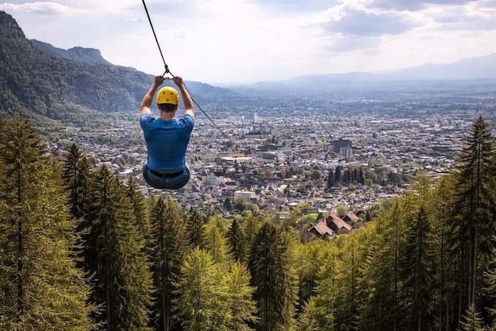 Vom Dornbirner Hausberg soll es via Zipline in die Innenstadt gehen.