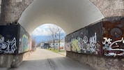 Dieser Durchgang in den Viaduktbögen hätte ein Schmuckstück sein sollen: Nun streiten sich ...