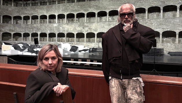 Musikerin Anja Schneider und Fotograf Sven Marquardt bieten heute, Donnerstag, mit „Heartbroken“ ...