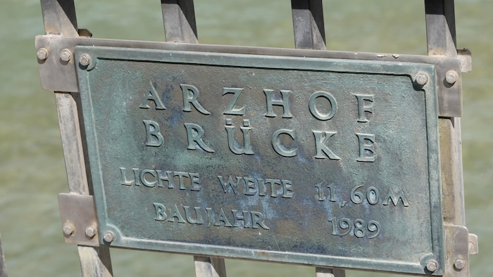 Auf der Brücke und der Straße spielten sich die Gewalttaten ab.
