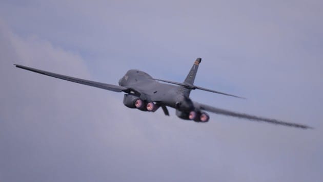 Ein US-amerikanischer B1 Lancer-Bomber (Archivbild)