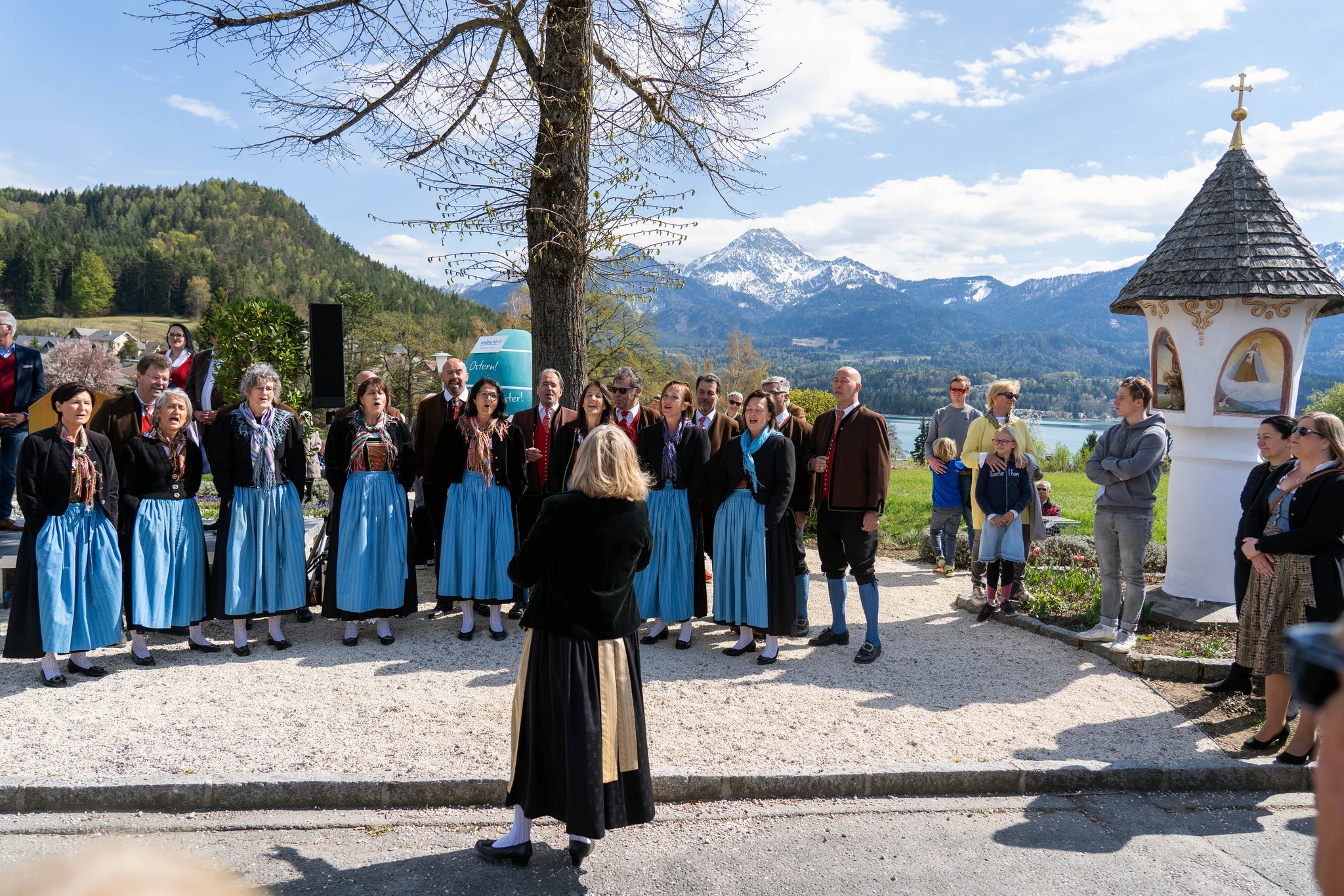 Offenes Singen beim Egger Marterl – schon eine Tradition am Ostermontag.