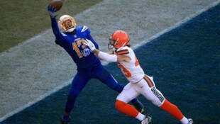 Puka Nacua (li.) macht e