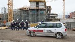 Die Finanzpolizei führte österreichweit mehrere Razzien am Bau durch. Die Ergebnisse geben einen ...