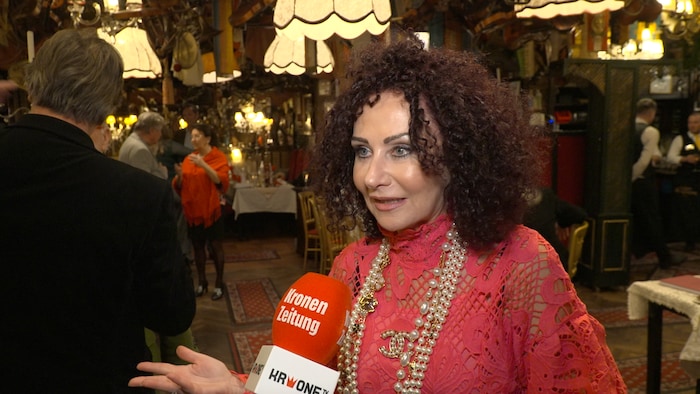 75.000 Euro soll Christina Mausi Lugner seinerzeit erhalten haben, als sie am Dschungelcamp ...