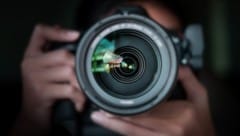 Der Betroffene ist unter anderem als Fotograf tätig.