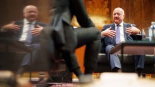 Kanzler Christian Stocker äußerte sich im Gespräch mit der „Krone“ zum Iran-Krieg, zu den ...