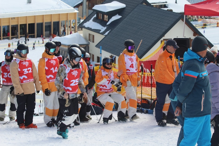 Im Ziel herrschte Top-Stimmung, auch bei den niederländischen Starterinnen und Startern.