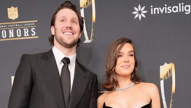 Football-Spieler Josh Allen und Schauspielerin Hailee Steinfeld (beide 29) sind erstmals Eltern ...