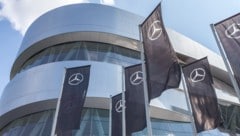 Die Abfindungen sind demnach Teil des Sparpakets „Next Level Performance“, mit dem Mercedes bis ...