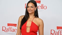 So kennen und lieben die Fans Amira Aly. Doch die sympathische Moderatorin wagte sich jetzt an ...