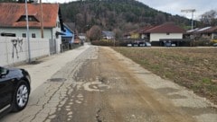 Das ist die „Autobahn“, die in Viktring geschaffen wird. Im gesamten Viertel gibt es nur schmale ...