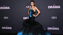 Zendaya trug zur New-York-Premiere von „The Drama“ „etwas Blaues“ – und war in diesem Kleid ...
