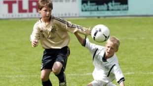 Für ASKÖ Ebelsberg ist die Kooperation goldig wie das einstige Bayern-Trikot.