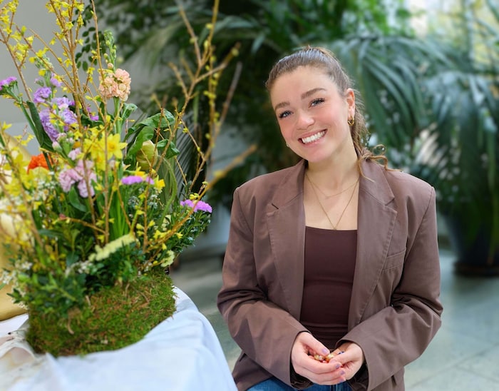 „Maria Theresia“- Star Nienke Latten zelebriert Ostern heuer das erste Mal mit ihrer ...