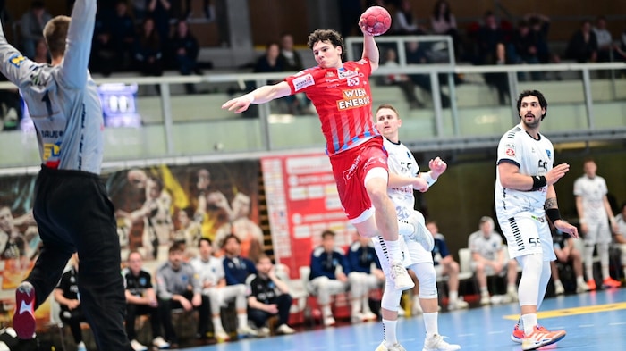 Aufbau Florentin Dvorak.