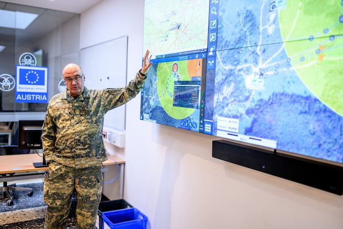 Oberst Schlechter, der nach acht Jahren nun als ABC-Chef Abschied nimmt und nach Wien wechselt, ...