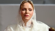 Fürstin Charlène: Der Spitzenschleier ist ein Muss – die Farbe Weiß ist beim Papstbesuch nur ...