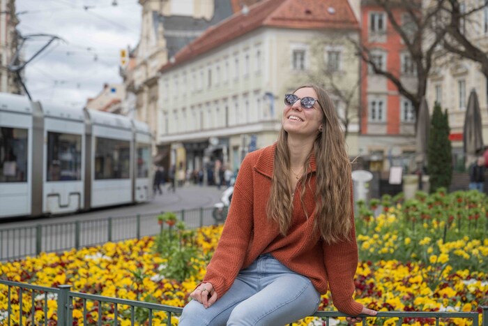 Sonnige Pause für Michaela Holzinger