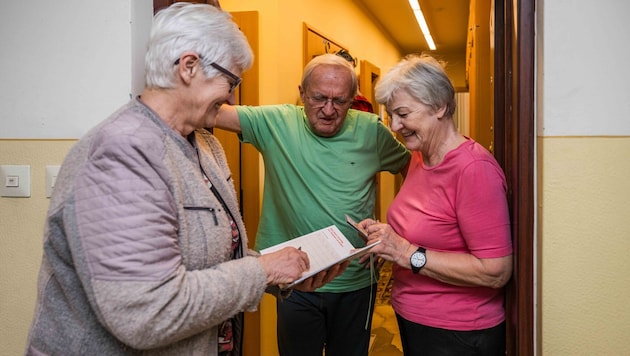 Die Familie Holzinger aus Gösting spendet Jahr für Jahr für die Haussammlung der Caritas.