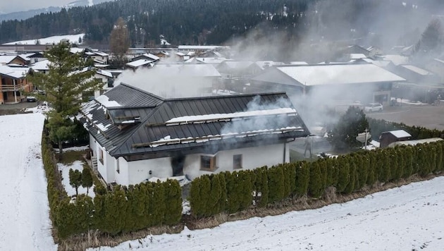 In Flachau stand ein Wohnhaus in Flammen.