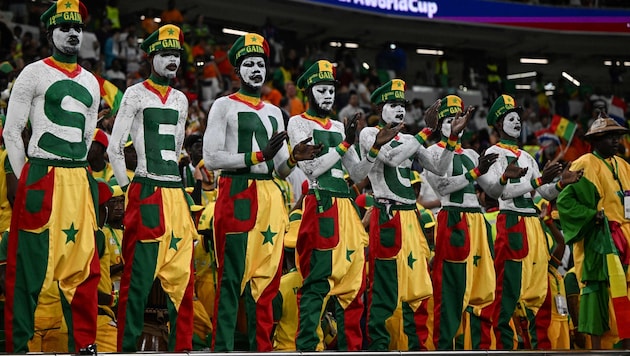 Für senegalesische Fans wird die Reise zur Fußball-WM äußerst kostspielig.